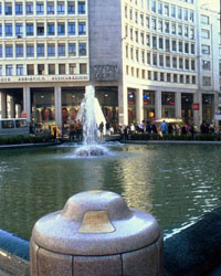 La fontana di piazza San Babila