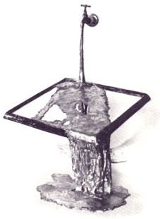 Acqua su cornice, in bronzo - 1973