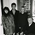 La redazione della rivista (Anna Wagner, Christoph Radl, Barbara Radice, Ettore Sottsass) - Dicembre 1988 - Foto Santi Caleca