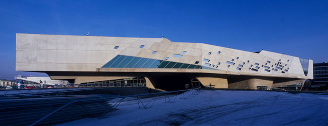 Phaeno Science Centre di Zaha Hadid