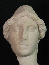 Testa di Athena da un tipo della fine del V secolo a.C.