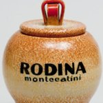 SPICA Rodina Montecatini, 1932-34 vaso con coperchio in terracotta maiolicata. Collezione privata, Torino