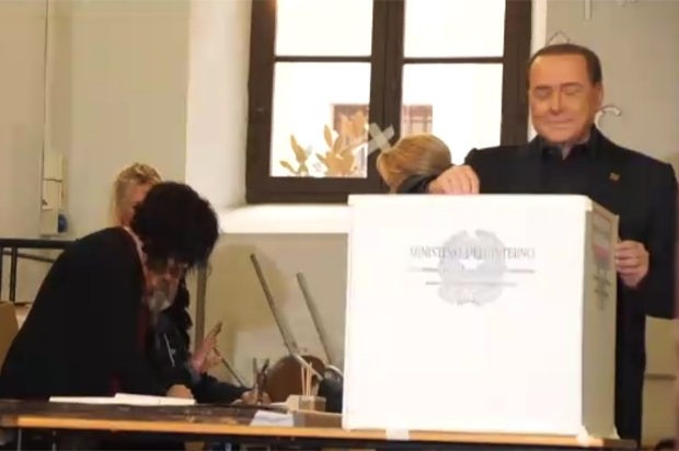 Silvio Berlusconi al voto