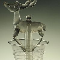 Manifattura tedesca Calice con cervo, ultimo quarto XVII sec. vetro soffiato h. cm 28. Santa Vittoria D'Alba, Diageo