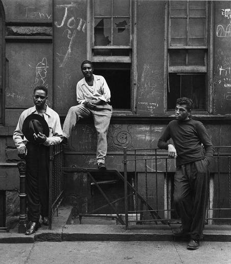 Tre uomini, 1952