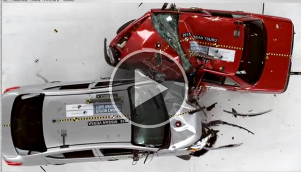 Il crash test fra la Nissan Tsuru e la nuova la nuova Versa del 2016