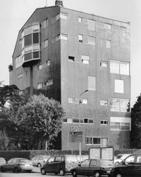 Il palazzo di piazza Carbonari