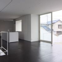 � Nobumitsu Watanabe