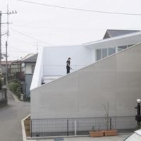 � Nobumitsu Watanabe