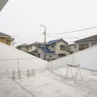 � Nobumitsu Watanabe