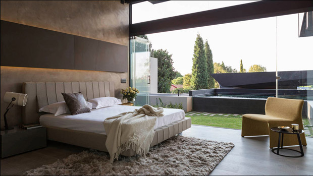 Kloof Road House by Nico van der Meulen Architects. [South Africa]