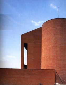 Scuola a San Sebastián de los Reyes, Madrid, 1983