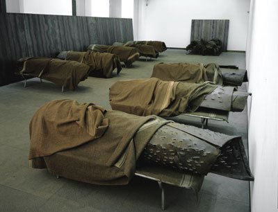 Lavoro di Genazzano coi letti, 2000