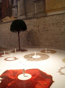 Sezione Ironia ed emozione Regine e Petali (1977-1986)