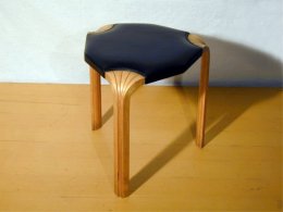 Sgabello, 1954
