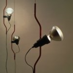 PARENTESI - Lampada a saliscendi - 1970 Progetto: Achille Castiglioni e Pio Manzù - 1970 Produzione: Flos -  ©Studio Museo Achille Castiglioni - Triennale Design Museum, Milano