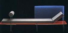 Century, Divano in acciaio tubolare, legno laccato e stoffa, Andrea Branzi, Memphis 1982