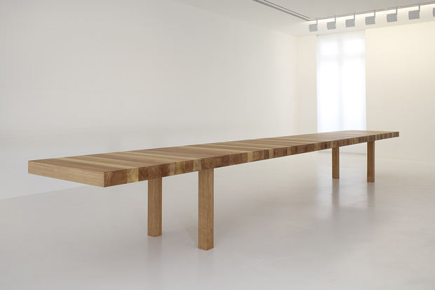 Jean Nouvel, Table au km, 2011. Gagosian Gallery et Galerie Patrick Seguin  DR
