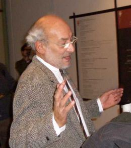 Gaetano Pesce alla presentazione della mostra