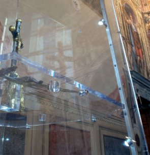 Particolare teca espositiva - Sala del Mappamondo