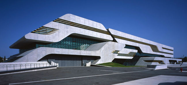 Pierresvives Building di Zaha Hadid Architects