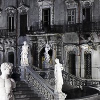 Luca Campigotto - Ballarò, Palermo 2008 115x150 cm - C-print